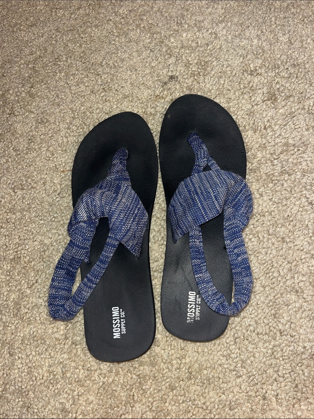 Mossimo Supply Co. Black Sandals with Blue Knit Twist Strap